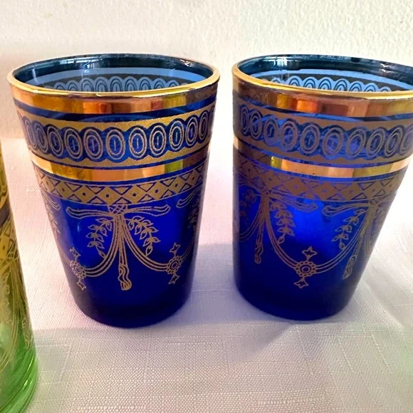 🌈✨ Set of 6 Moroccan Tea Glasses – Colorful, Gilded, & Ready to Party! 💃🍵🌿🌸 - Picture 4 of 16
